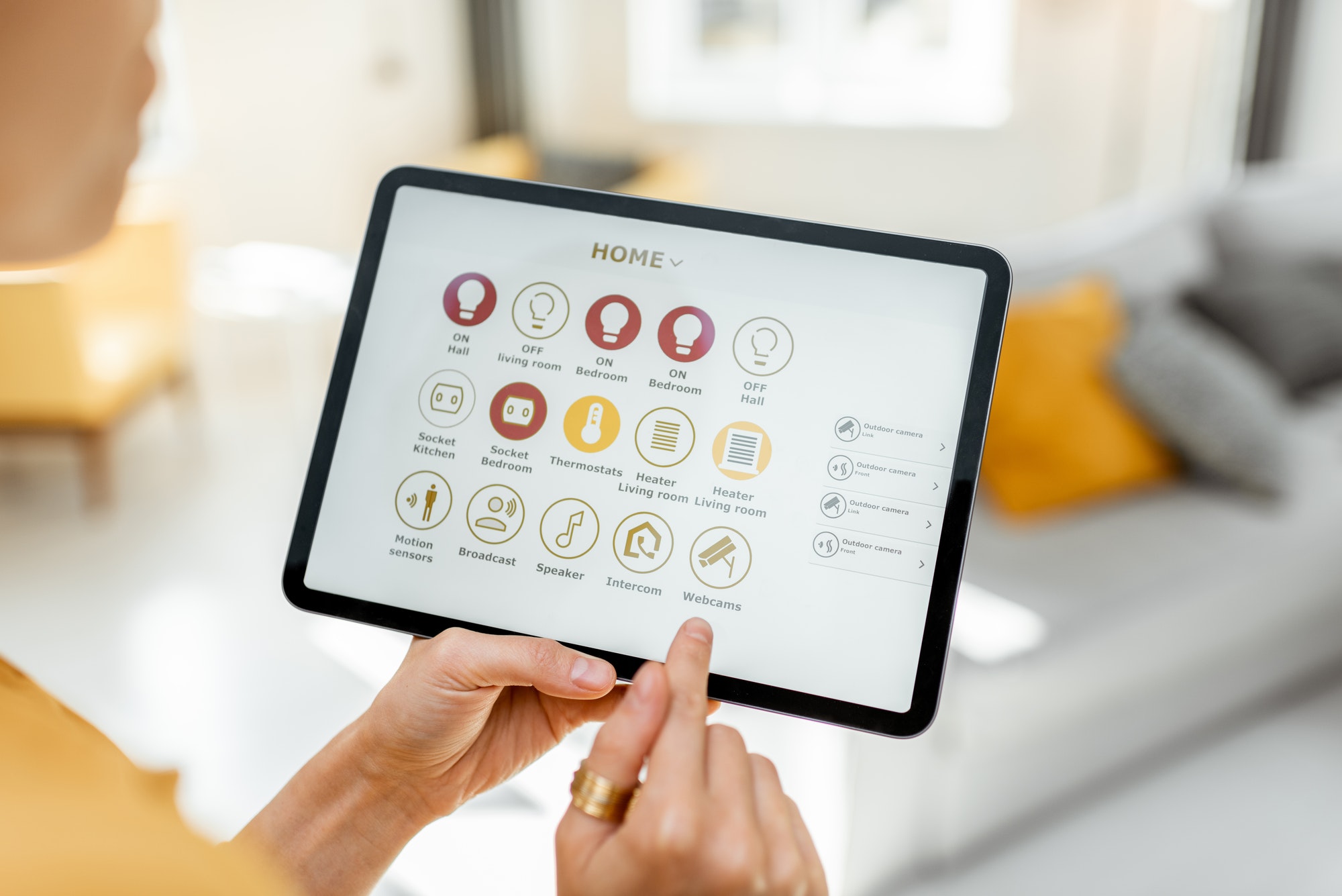 InHouse Smart Home system controlling lights, air conditioning, curtains, cameras and door locks from a single app