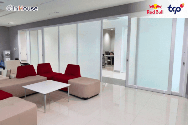 Red Bull กระทิงแดง CPF SC Johnson ติดตั้งกระจกฝ้าไฟฟ้า Smart Glass โรงงาน ISO 14644