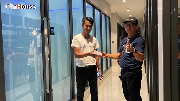 ส่งมอบพื้นที่ความปลอดภัยสูงสุดแก่ BTC Space ฟิล์มไฟฟ้า ตรวจสอบคุณภาพงานพร้อมส่งมอบพื้นที่ควบคุมอัจฉริยะ — BTC Space – Server Room & IT Hub