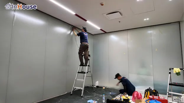 ตอบโจทย์ความเป็นส่วนตัว ฟิล์มไฟฟ้า เพิ่มความเป็นส่วนตัวพร้อมความทันสมัยให้แก่ห้องประชุม — CHANDLER – ระบบกระจกอัจฉริยะและออฟฟิศสมัยใหม่ระดับสากล