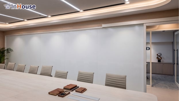Opaque mode, a private meeting room smart film Press opaque and the glass frosts over for confident internal meetings — Copeland Thailand — Smart Film Meeting-Room Partition, Rayong Factory