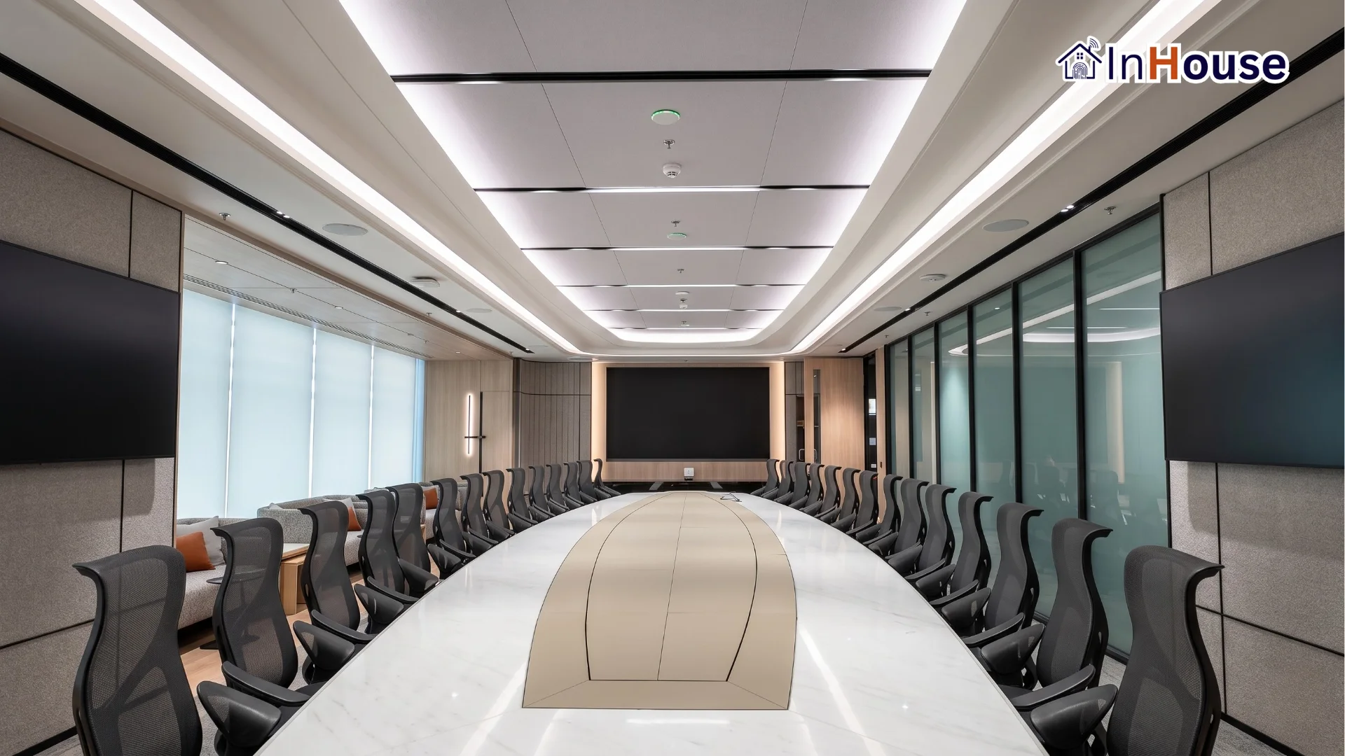 ผลงานติดตั้งฟิล์มไฟฟ้า Smart Film · EY Thailand – ฟิล์มไฟฟ้ากั้นห้องประชุมใหญ่ One Bangkok Tower 3 · โดย InHouse