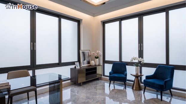 Opaque mode, the dining room is private smart film Press opaque and the glass frosts to screen sightlines — Khun Kang — Smart Film for the Dining and Living Rooms, Korat