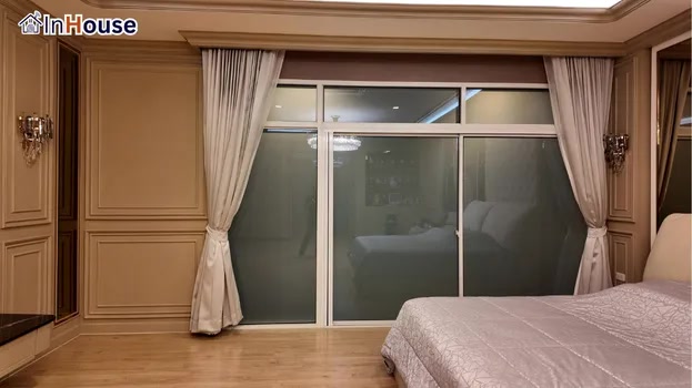 Sleek, clean, and dust-free, smart film — private and refined, without trapping dust — Khun Porch – Modern Luxury Home (Multi-Zone)
