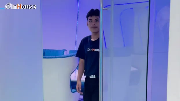 แก้ไขระบบให้เสถียร 100% ฟิล์มไฟฟ้า ทดสอบการสลับโหมดทึบบนบานประตูเพื่อความมั่นใจก่อนส่งมอบ — KTB – ปรับระบบฟิล์มไฟฟ้าให้ใสและเสถียรเพื่อการใช้งานระดับองค์กร