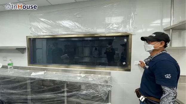 Smart Switch System ฟิล์มไฟฟ้า ควบคุมความใสได้ง่ายจากสวิตช์ผนัง — Louis Vuitton Thailand – High-End Kitchen Smart Glass