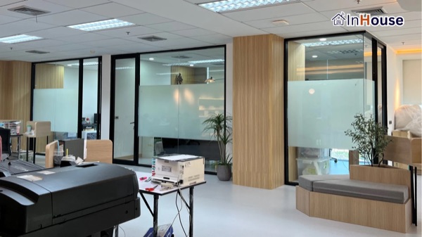 PPN Healthcare · 智能调光玻璃中段方案 ติดตั้งฟิล์มไฟฟ้า โดย InHouse Technology