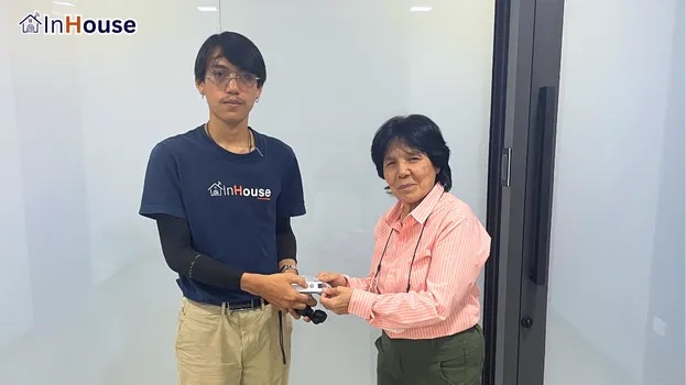 ส่งมอบห้องประชุมที่ถูกสุขอนามัย ฟิล์มไฟฟ้า ป้องกันปัญหาฝุ่นสะสมและเชื้อโรค — Siam Microsoft Tech – ฟิล์มไฟฟ้าห้องประชุมกันฝุ่นได้ เป็นส่วนตัวทันใจ