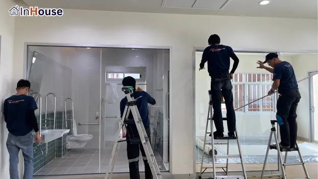 ขาดความเป็นส่วนตัว ฟิล์มไฟฟ้า ไม่เป็นส่วนตัวระหว่างการตรวจรักษา — SIACG – ศูนย์ฟื้นฟูผู้ป่วยสูงอายุหลังการรักษา